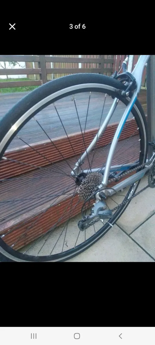Road bike - Image 2