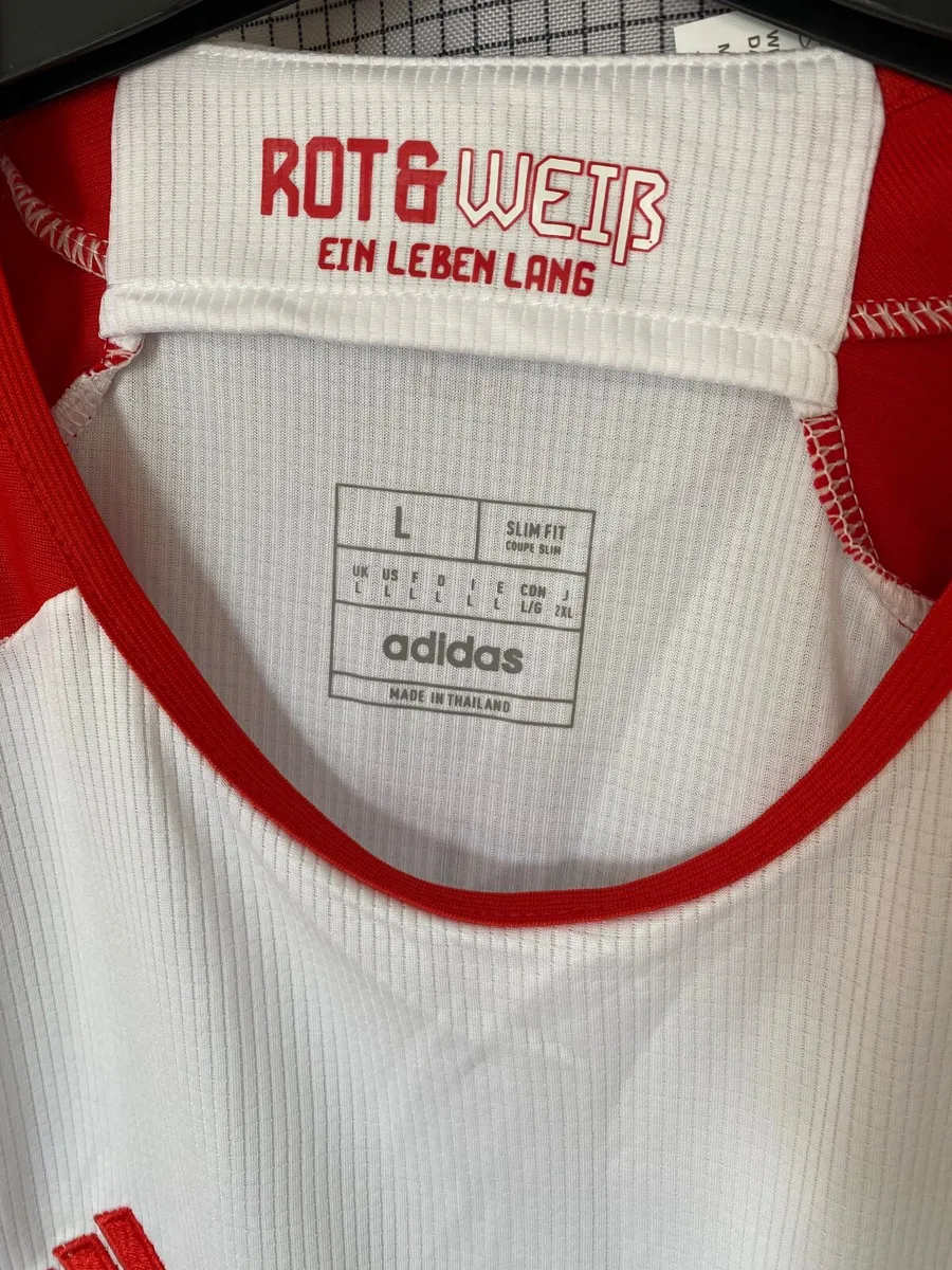 Bayern Munich 23/24 Home Shirt - Kane 9 - Large - Image 3