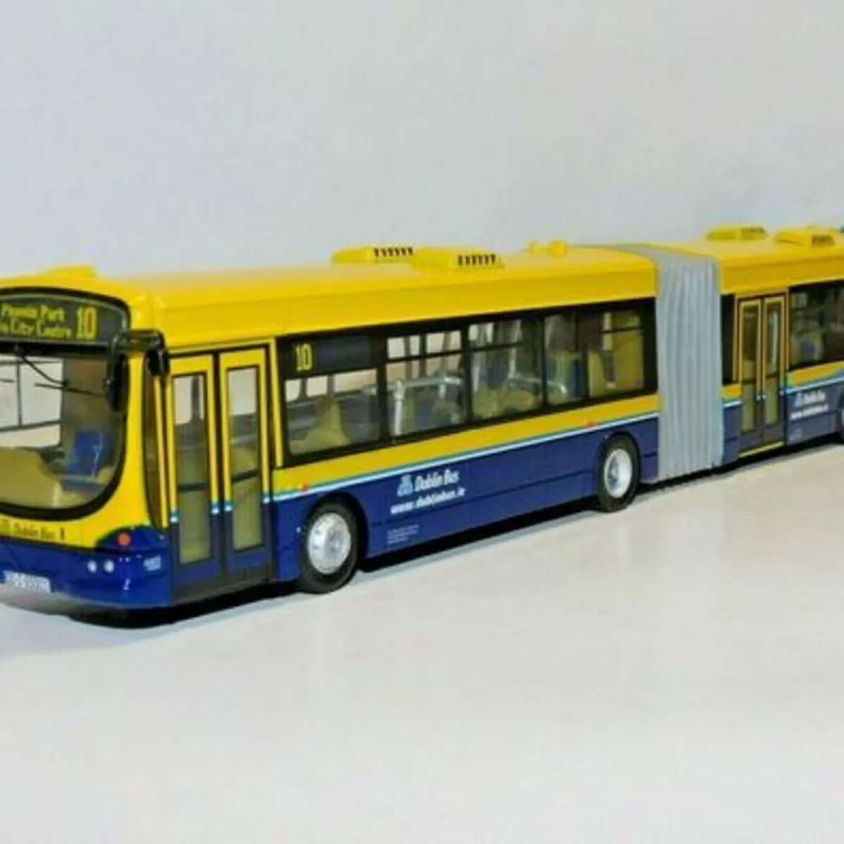 Dublin Bus,- Route 10 - Phoenix Park, Free Post - Image 4