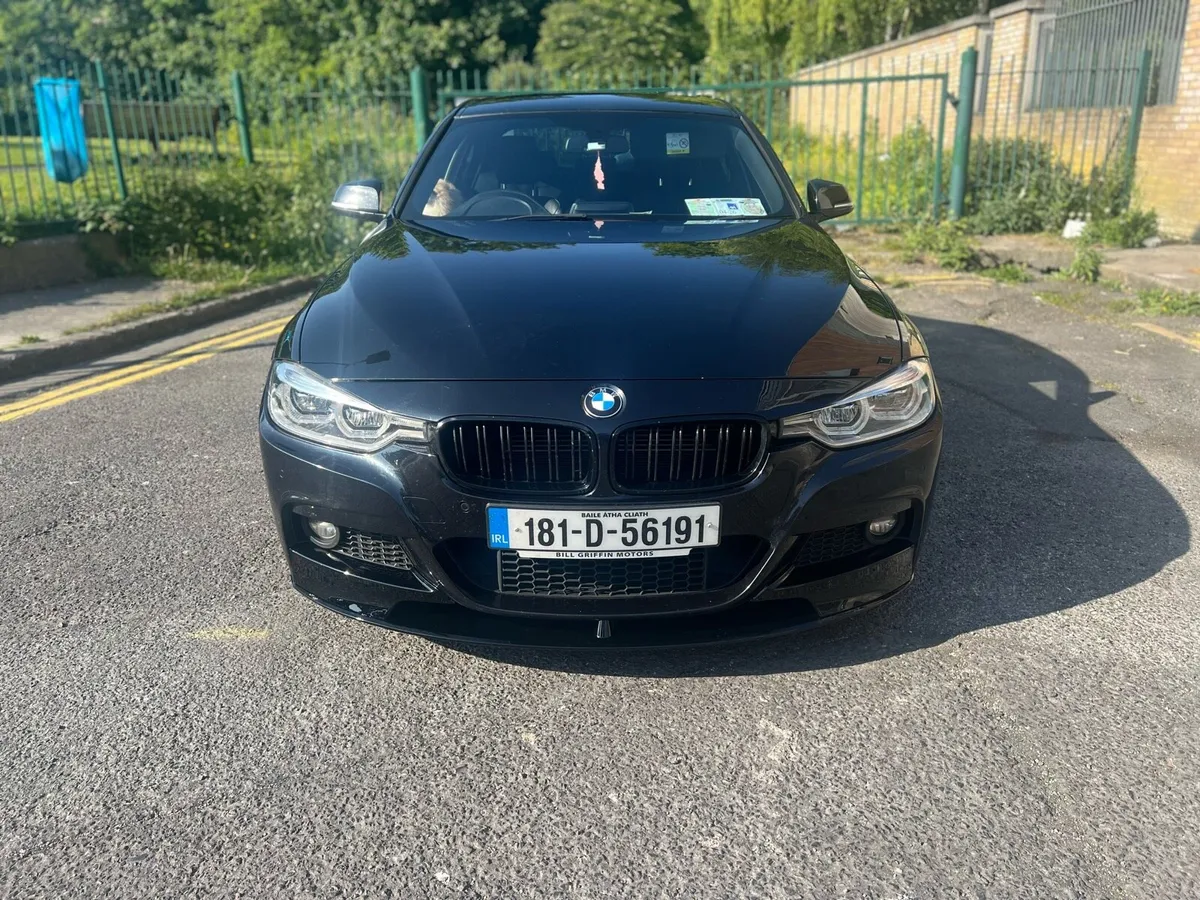BMW 330e iPerformance Plug-In Hybrid 2018 - Image 3