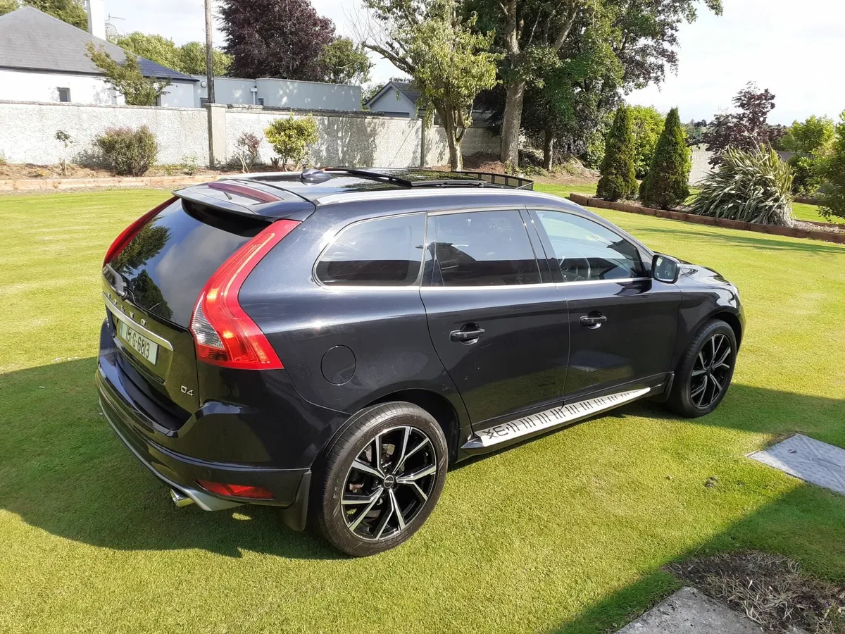 Volvo XC60 SUNROOF- HI SPEC - Image 3