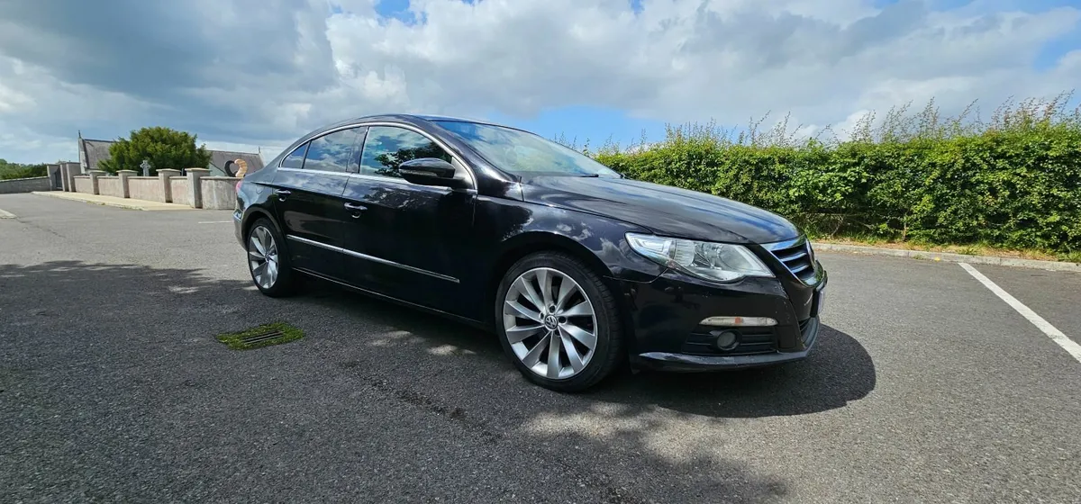 Volkswagen Passat CC 2009 - Image 1