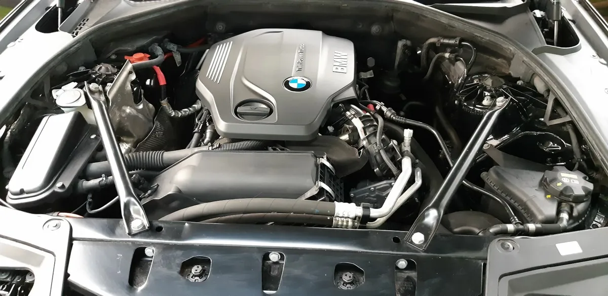 BMW 5-Series 2016 - Image 4