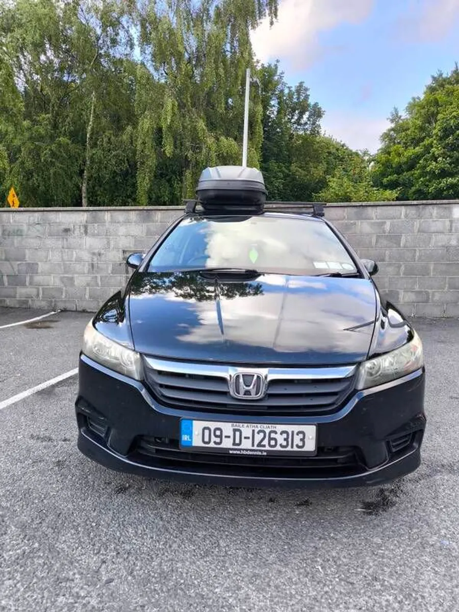 2009 Honda Stream - Image 1