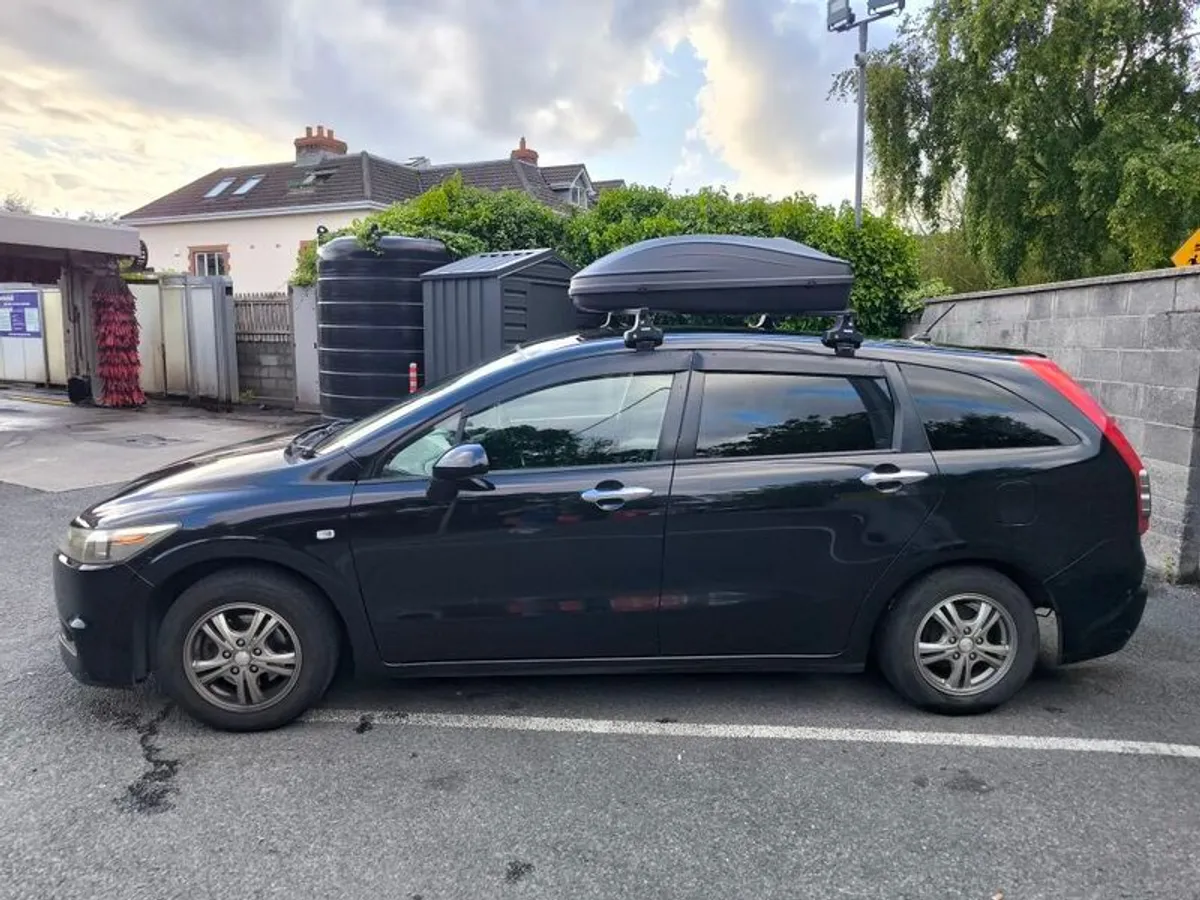 2009 Honda Stream - Image 4