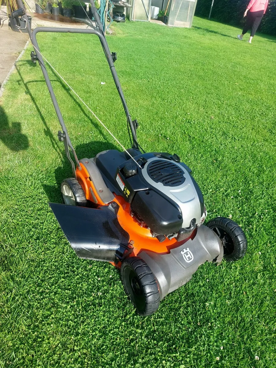 Husqvarna Selfdrive Lawnmower - Image 4