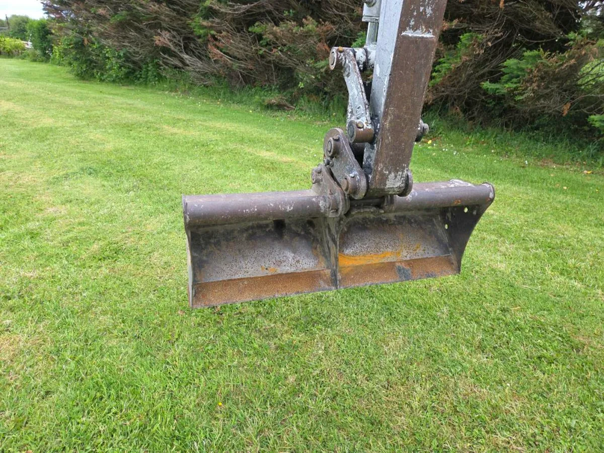 TB125 Mini Digger - Image 3