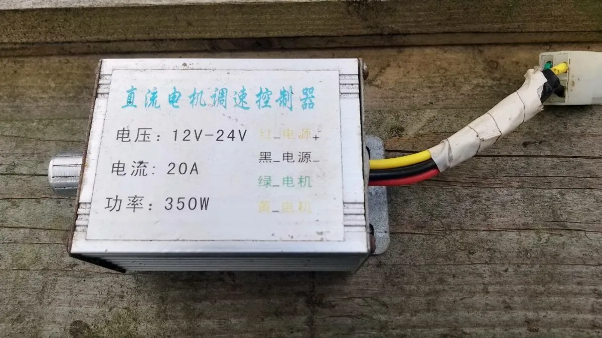 Control box. 12v & 24 v.  Milking buckets - Image 1