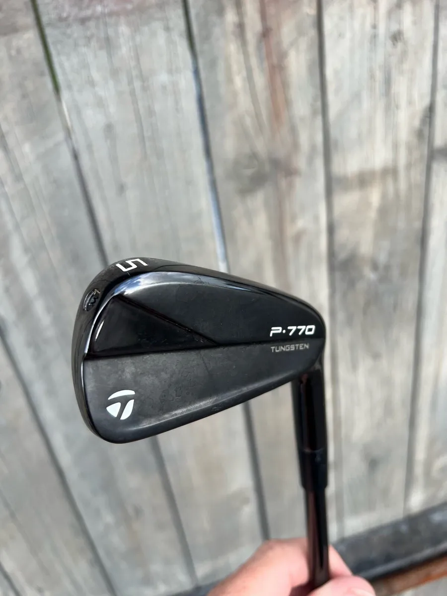 Taylor made irons,driver and putter, scotty putter - Image 1