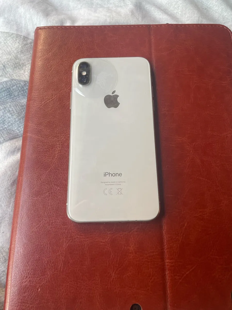 I PHONE X. - Image 2