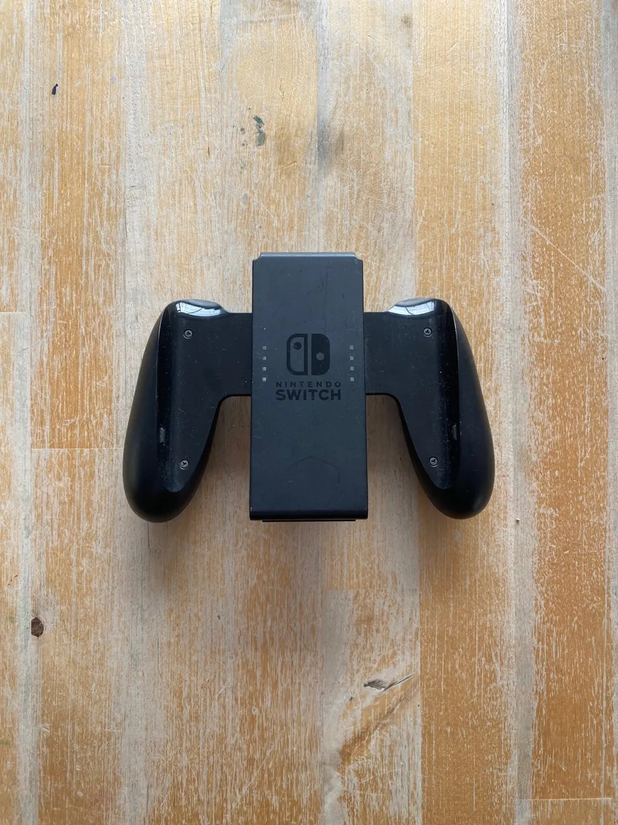 Nintendo Switch - Image 4