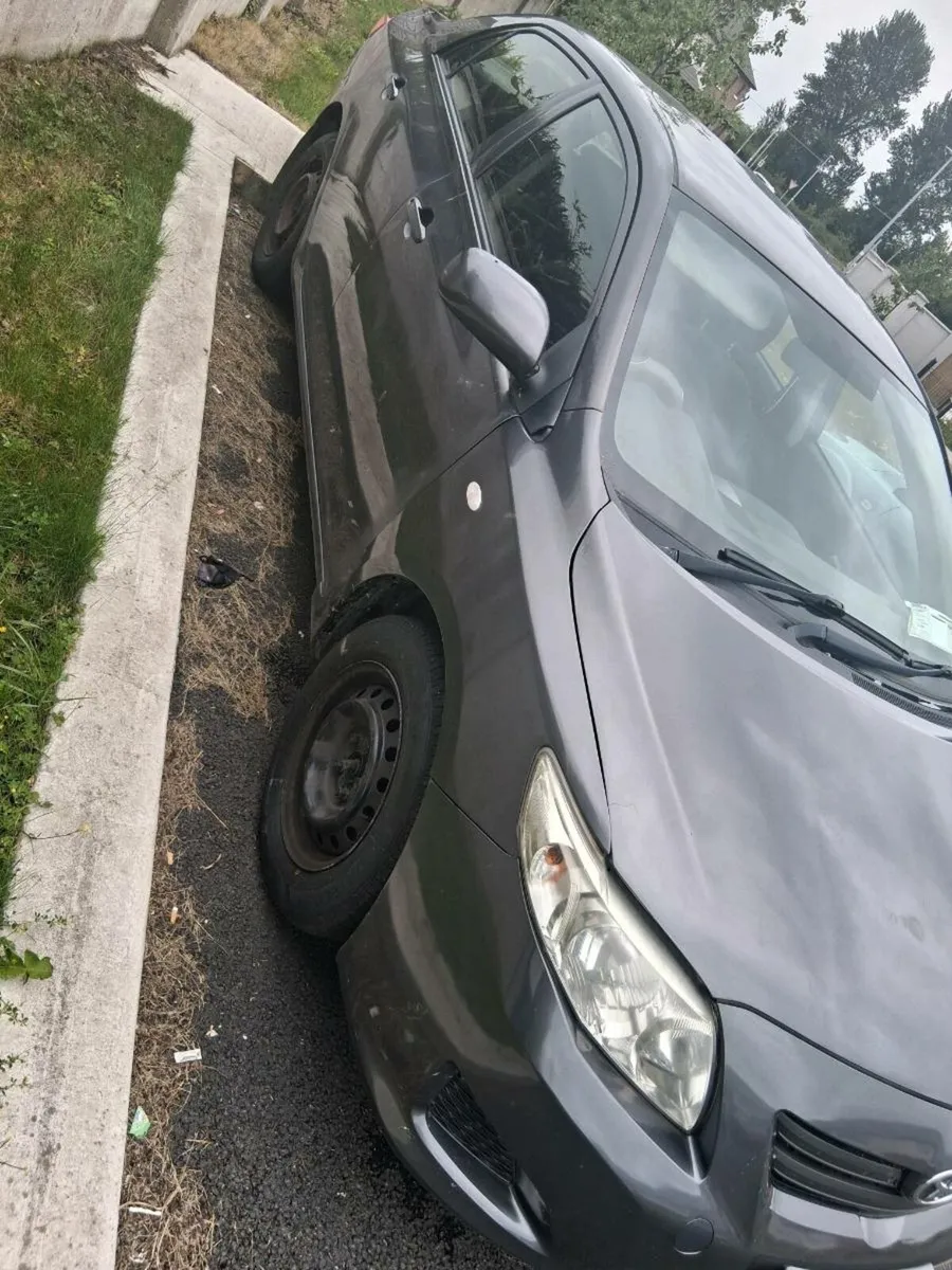07 corolla - Image 2