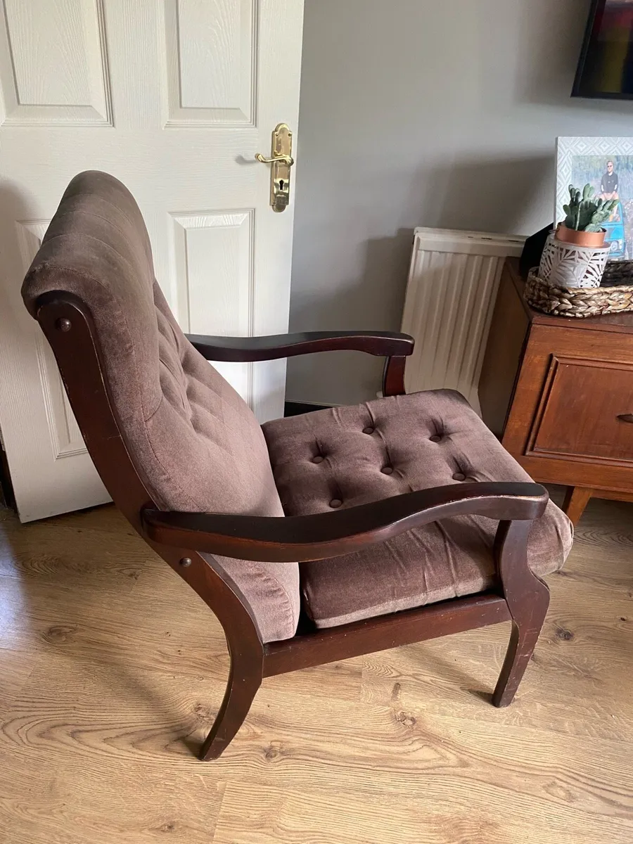 Fireside armchair - Image 1
