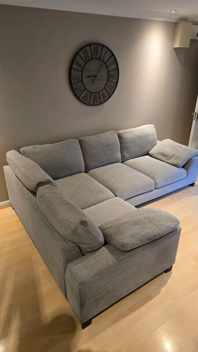 DFS corner couch - Image 2