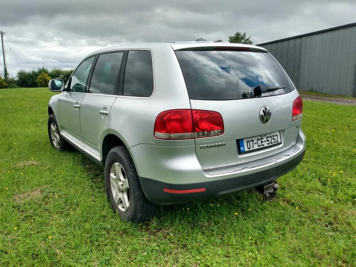 Volkswagen Touareg 2007 - Image 2