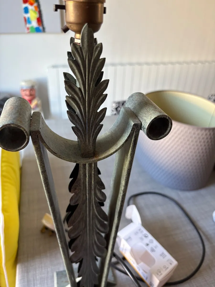 Table lamp - Image 2