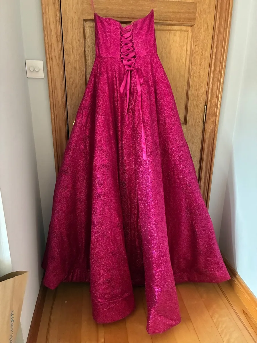 Debs dress - Image 2