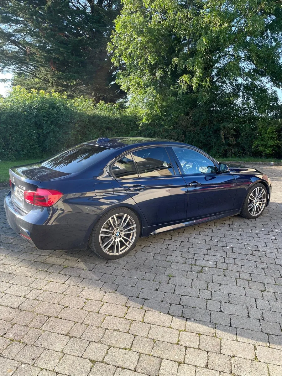 BMW 330e MSport - Image 3