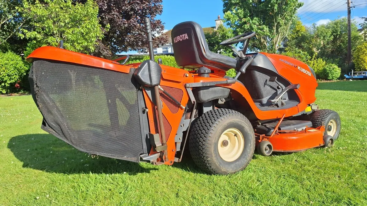 Kubota GR1600 ride on mower - Image 4