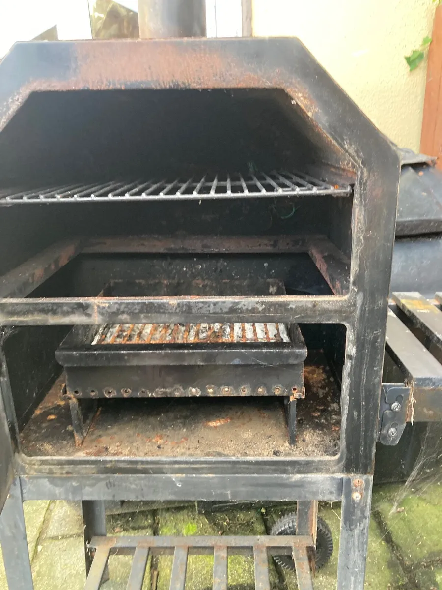 Pizza Oven/BBQ - Image 2