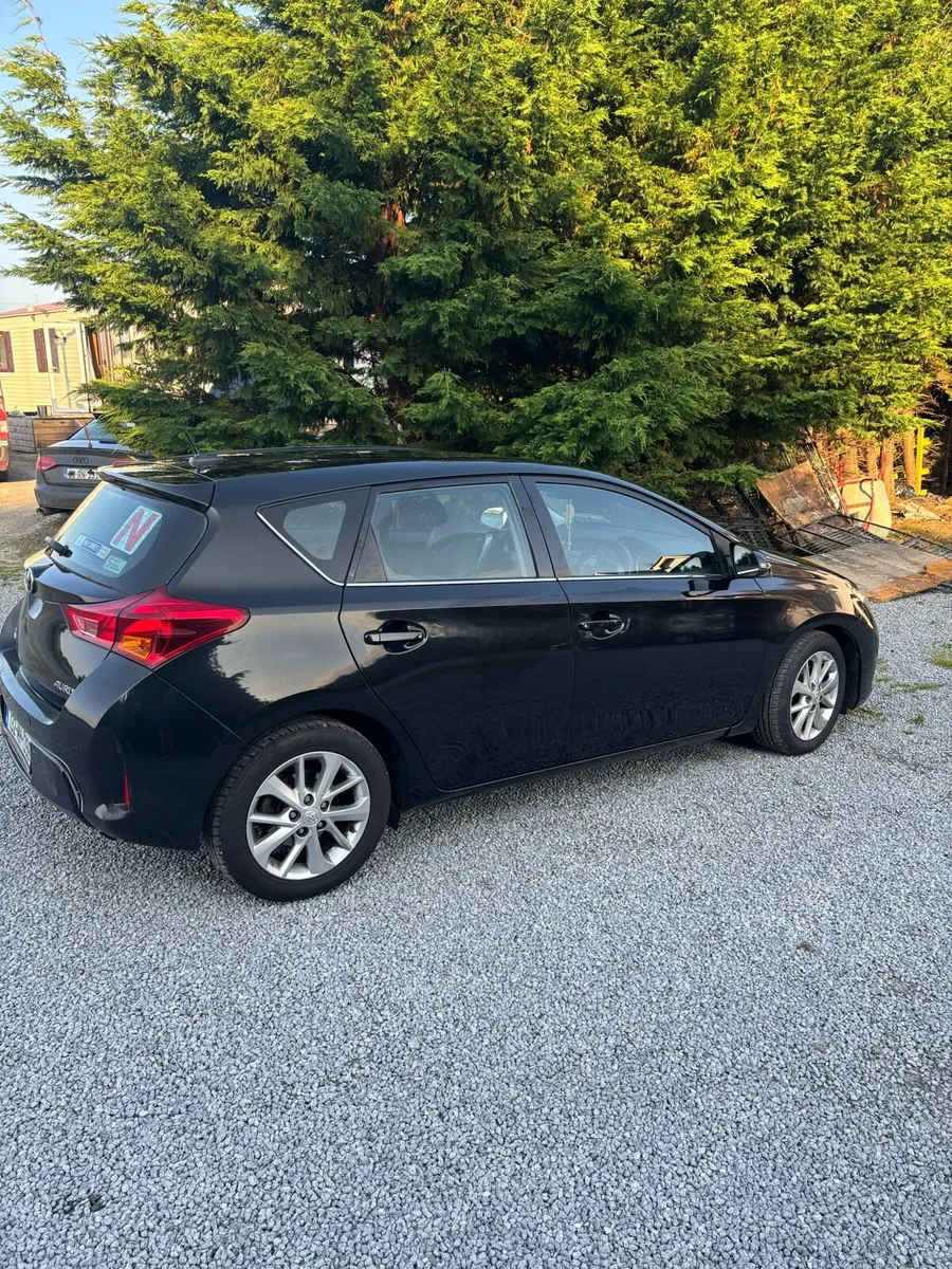 TOYOTA AURIS D-4D 1.4 ICON S/S 5DR - Image 1