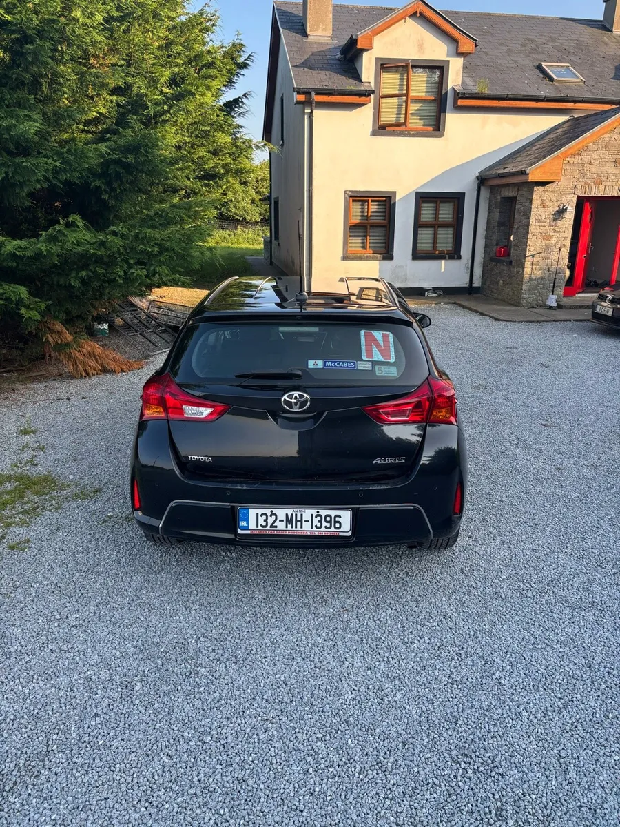 TOYOTA AURIS D-4D 1.4 ICON S/S 5DR - Image 2