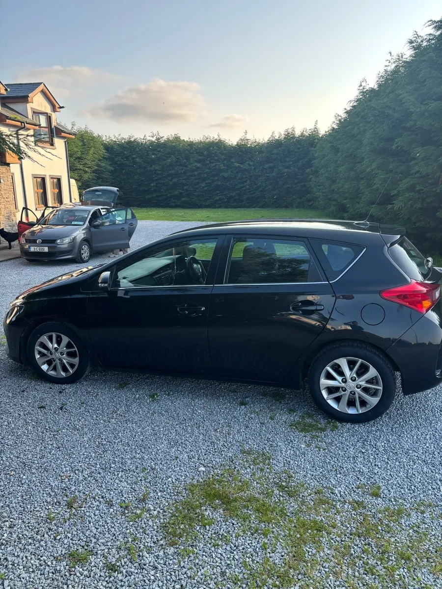 TOYOTA AURIS D-4D 1.4 ICON S/S 5DR - Image 3