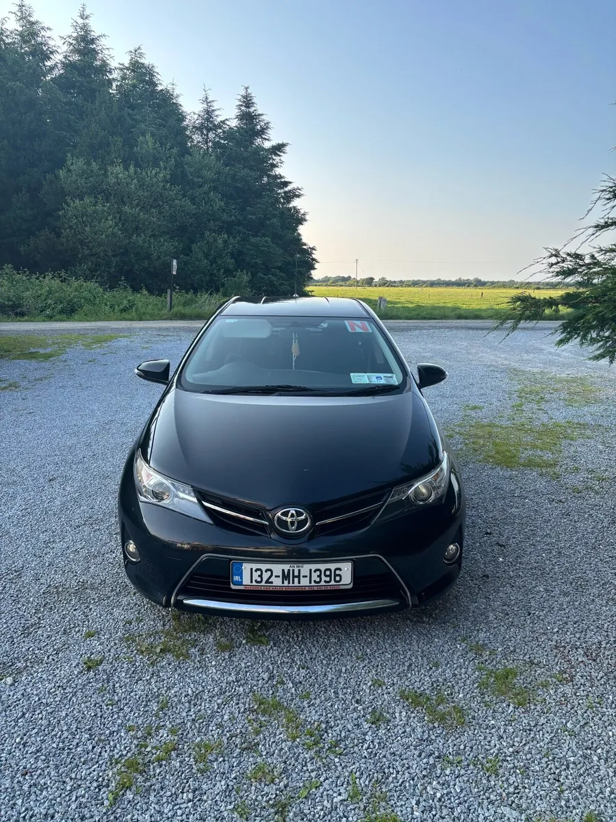 TOYOTA AURIS D-4D 1.4 ICON S/S 5DR - Image 4