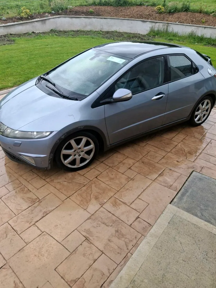 Honda Civic 2.2 - Image 1
