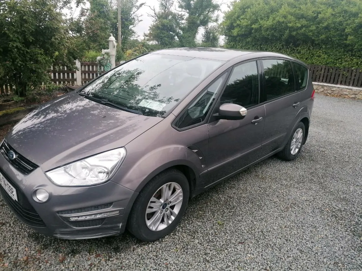 Car - Image 2
