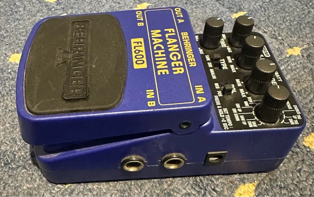 Behringer FL600 Flanger Machine - Image 2