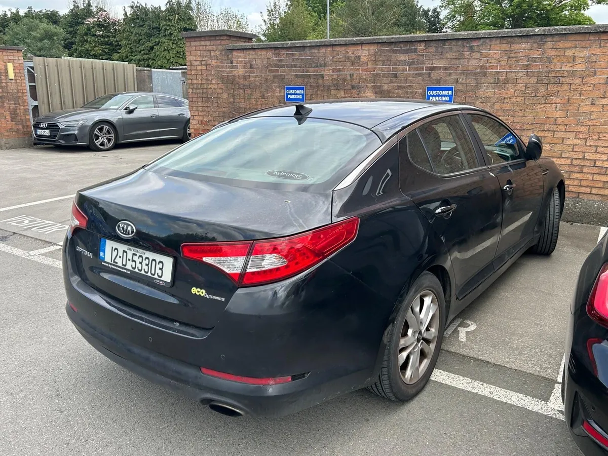 Kia Optima 2012 - Image 2