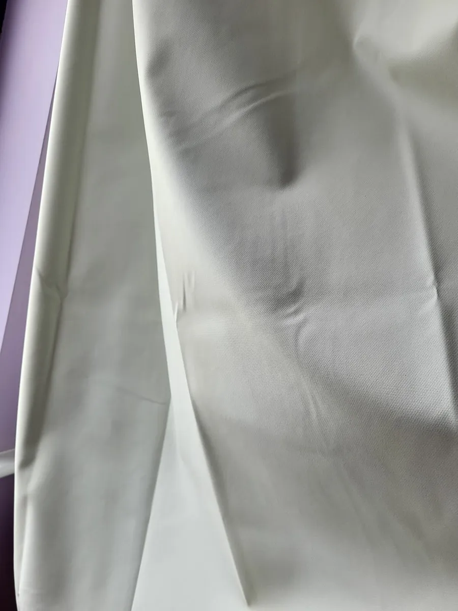 Blackout curtains - Image 2