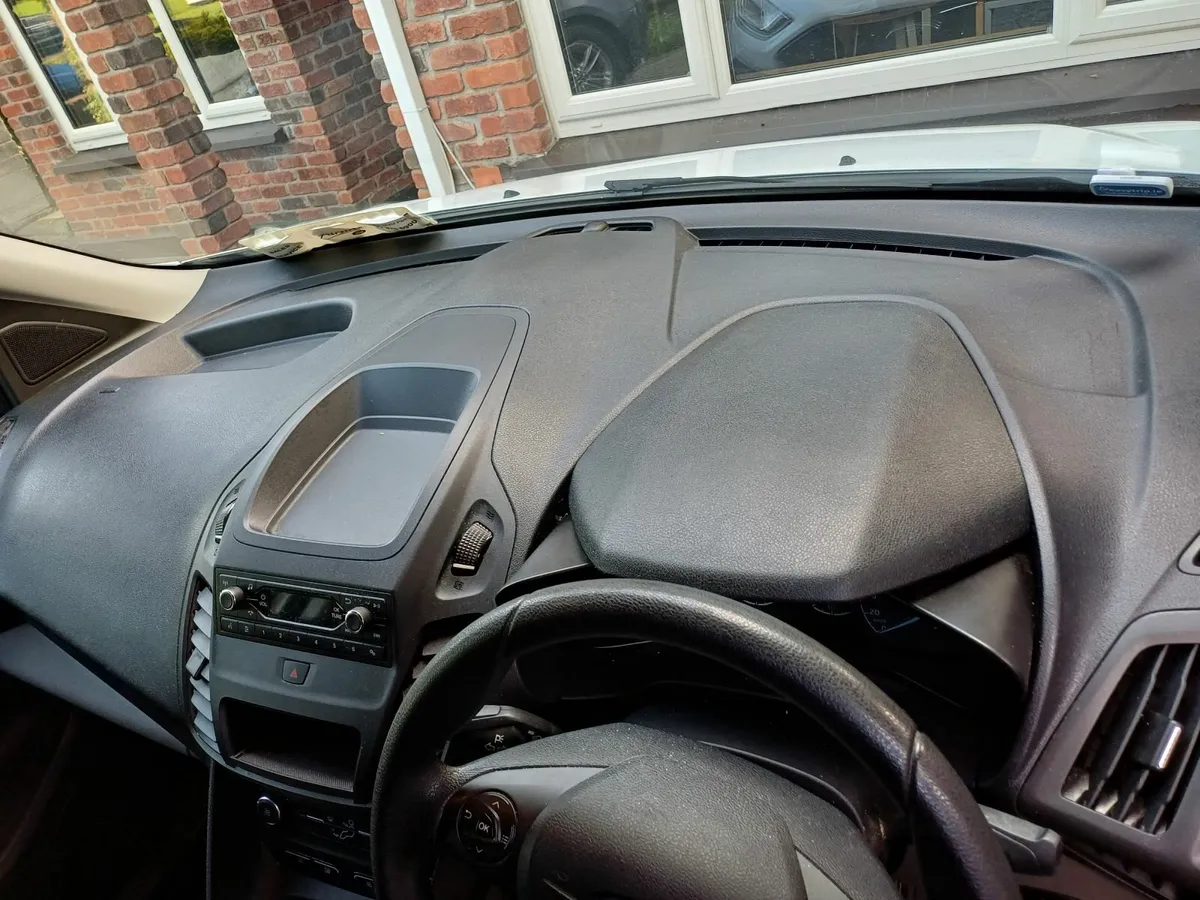 Ford Transit 2019 - Image 4