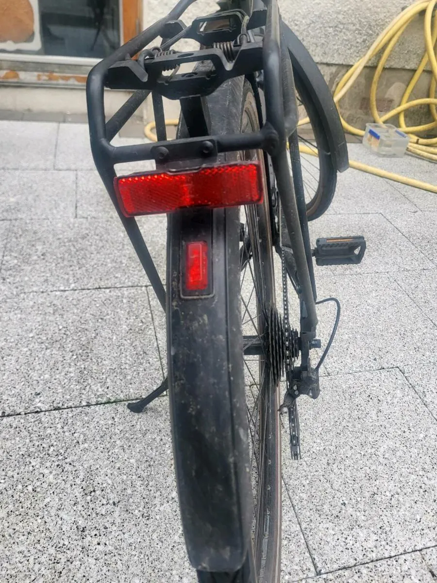 hybrid bike - Image 3