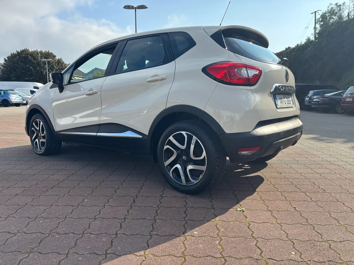 Renault capture dsl  2014 - Image 4