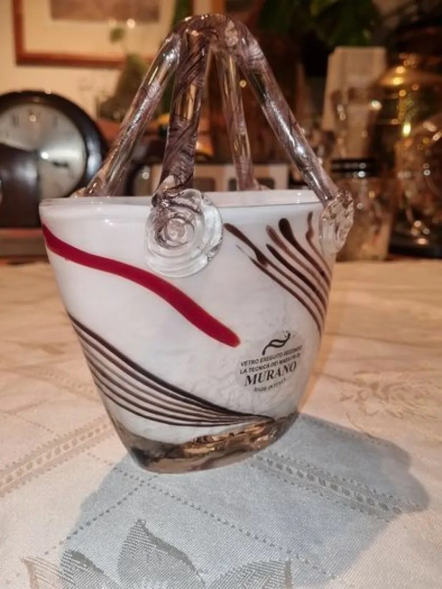 Murano glass basket - Image 2
