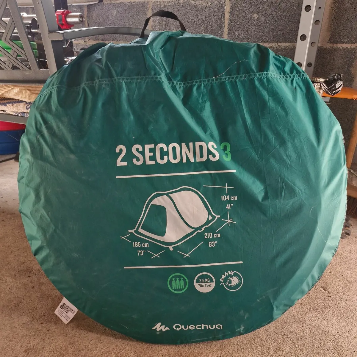 3 person tent  & 5 camping chairs - Image 1