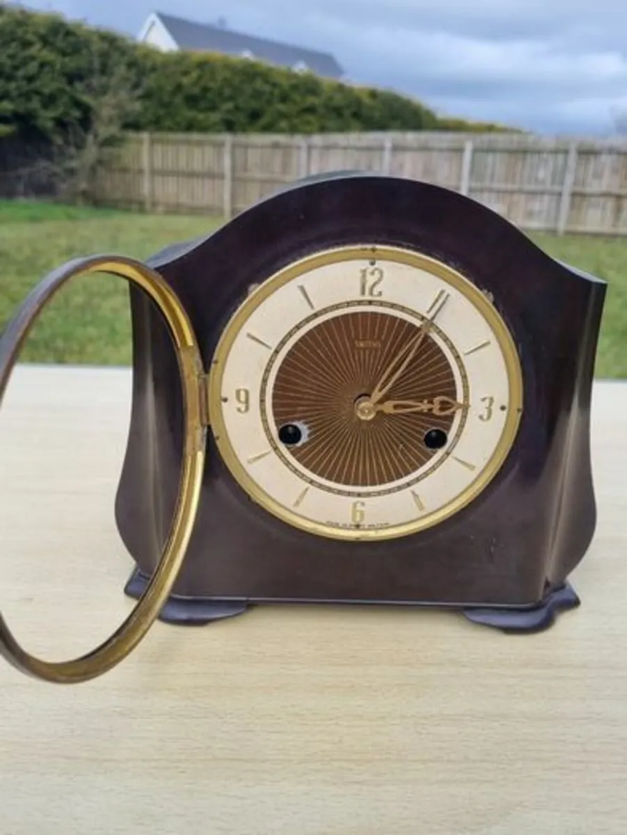 Smith Art deco bekelit clock - Image 4