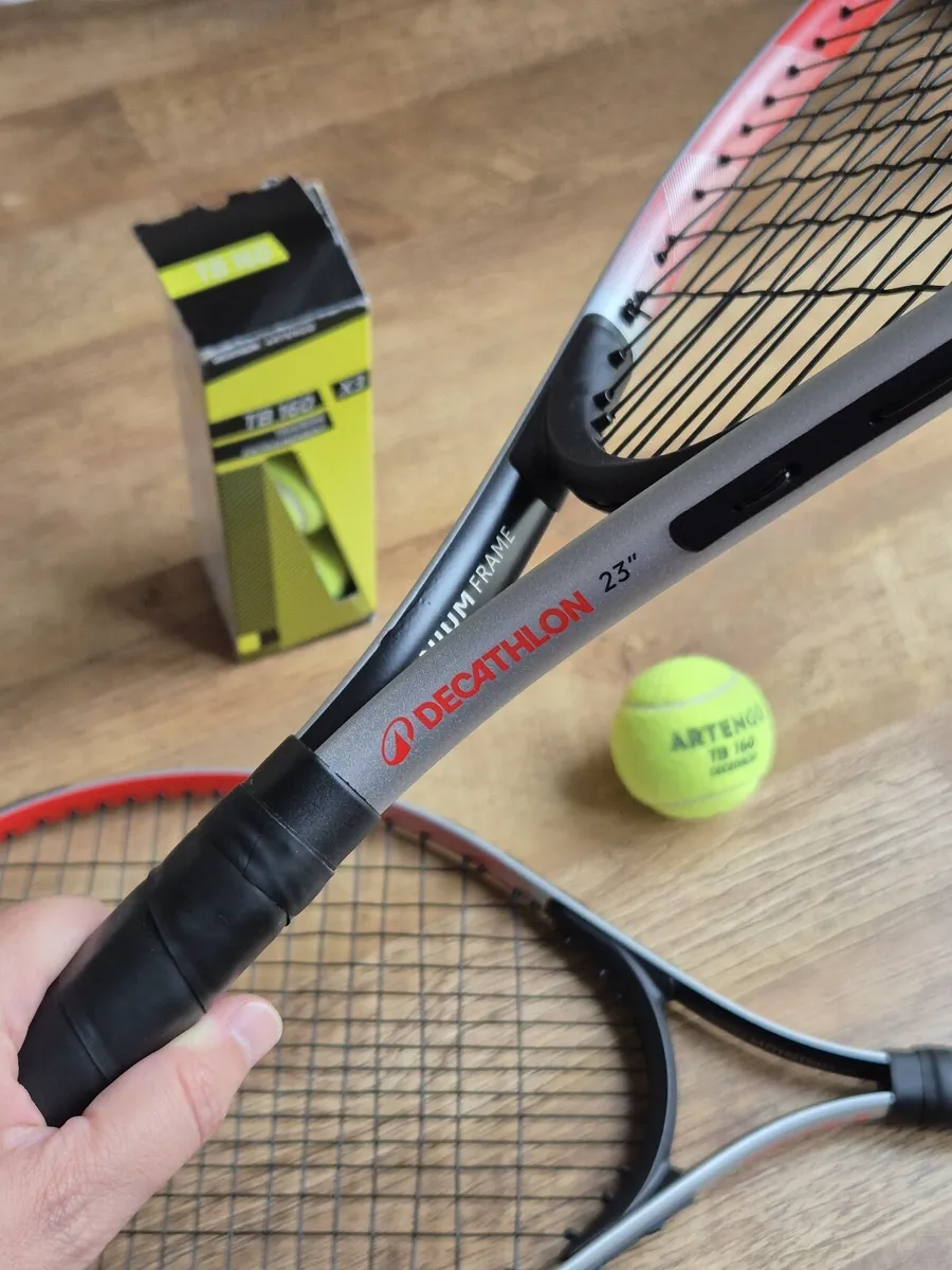 Set of Two Tennis Racket (Kids) & Three Balls - Image 1