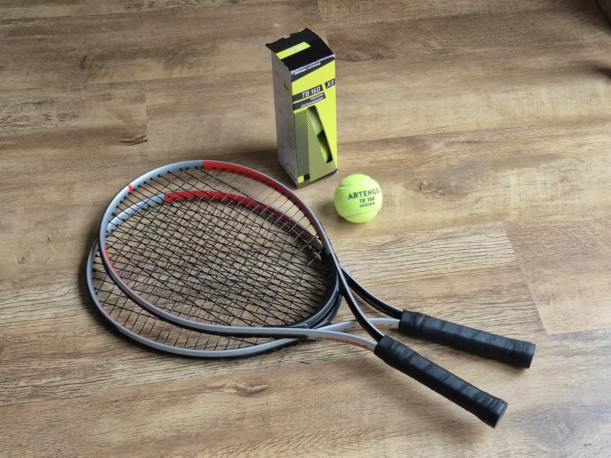 Set of Two Tennis Racket (Kids) & Three Balls - Image 2