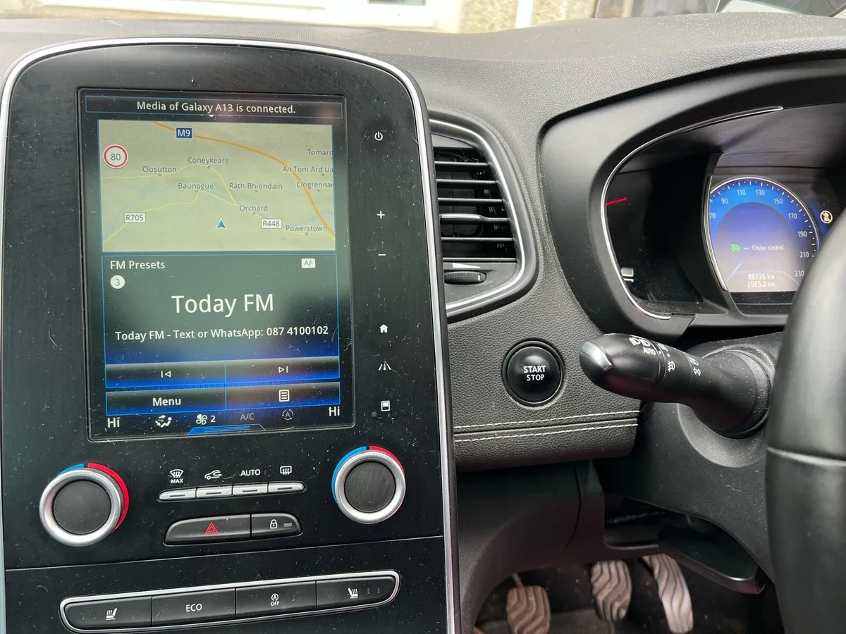 Renault Scenic Signature Nav - Image 4