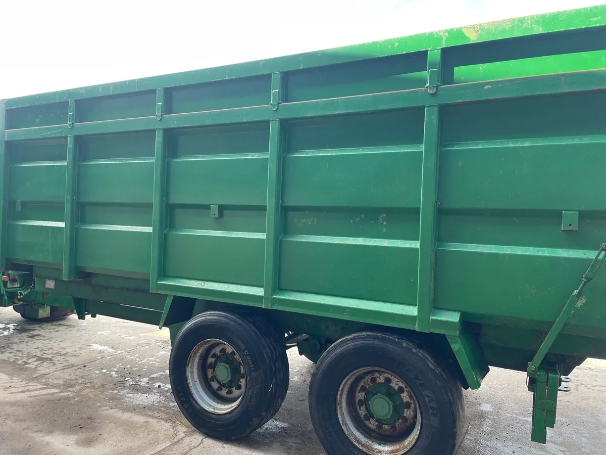 Grain trailer - Image 2