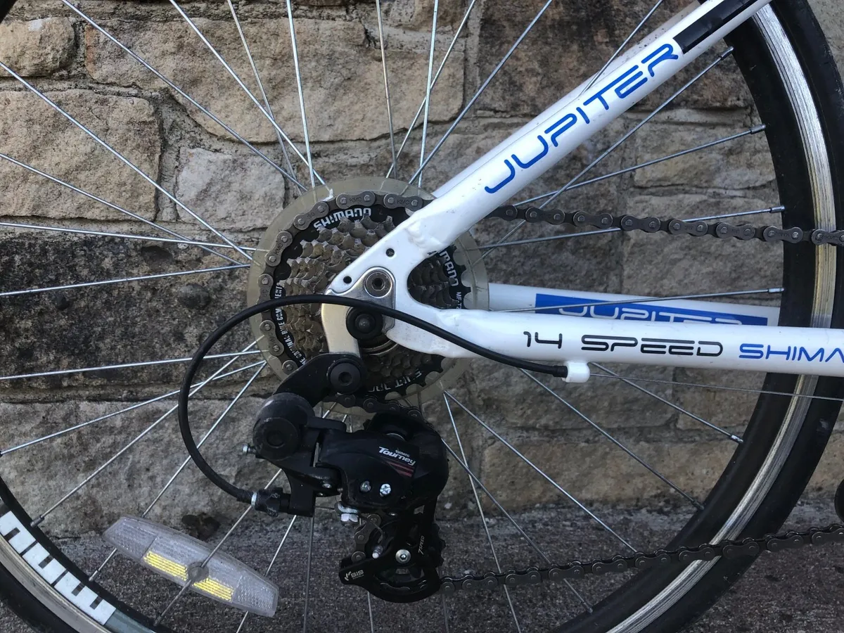 Road bike - Image 3