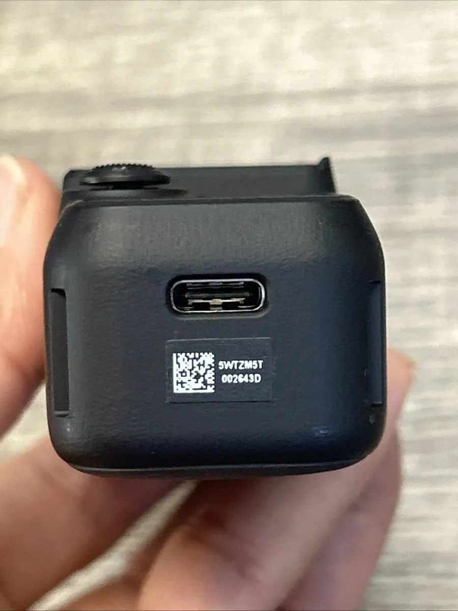 DJI Pocket 3 Camera Very Good Condition - Image 4