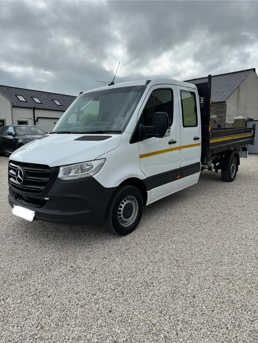 2023 Mercedes Sprinter Tipper Crew Cab - Image 3