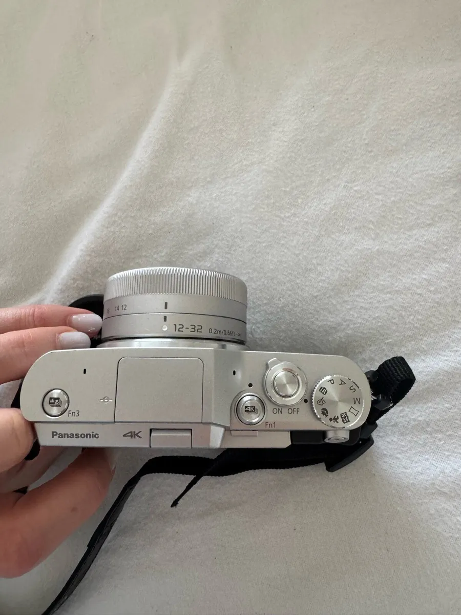 Panasonic LUMIX G camera - Image 2
