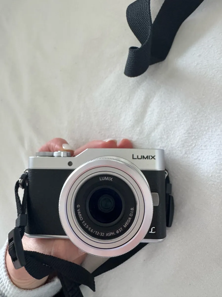 Panasonic LUMIX G camera - Image 3
