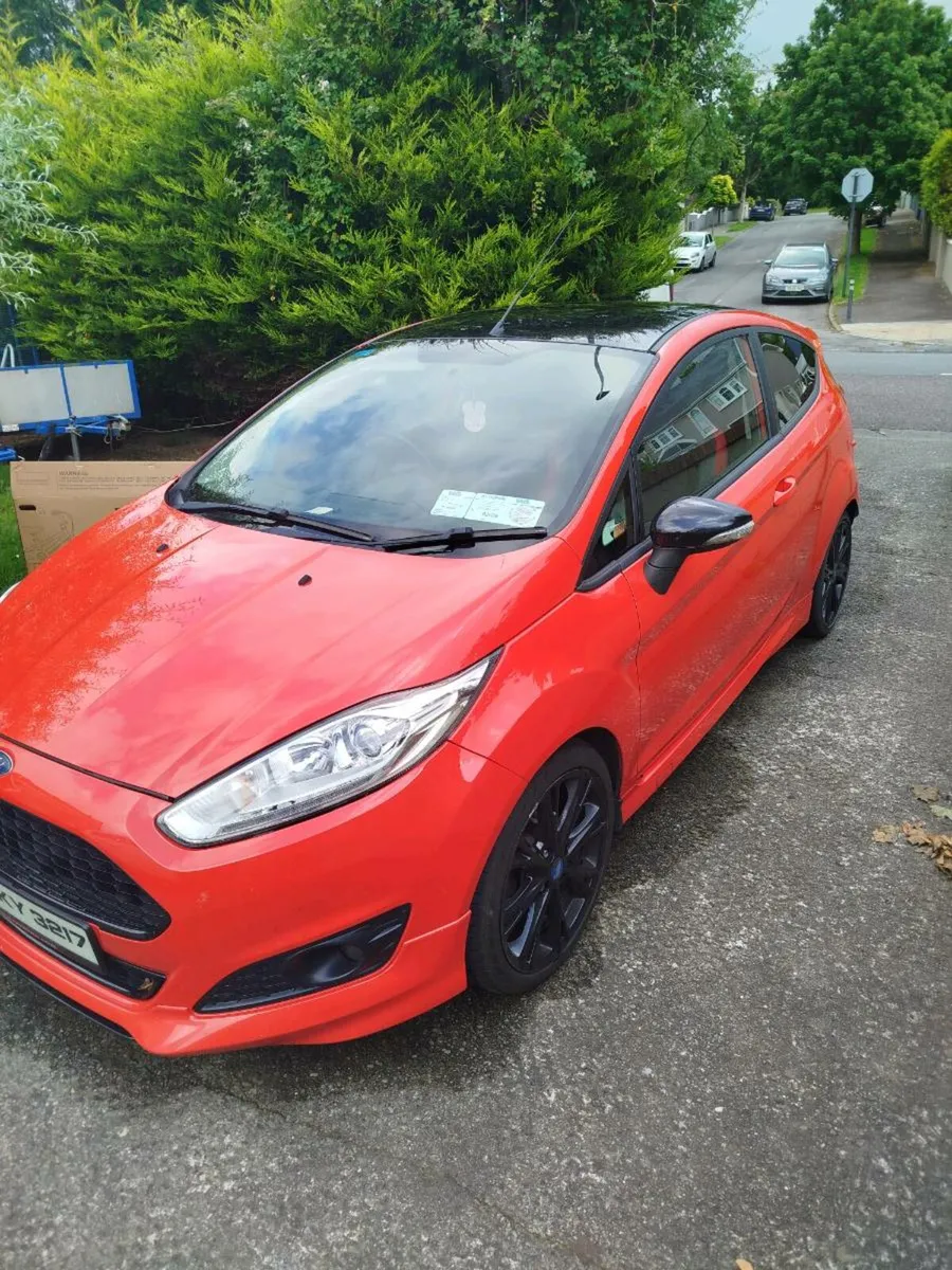 2016 ford fiesta red edition 1.0 petrol 140bhp - Image 2