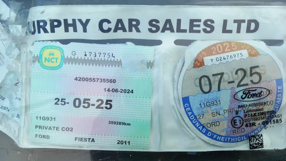 Ford Fiesta 2011 - Image 2